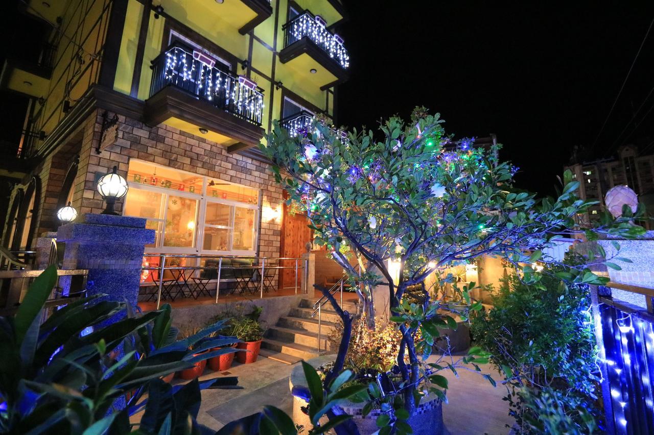 La Fleur Bnb & Restaurant Heng-ch'un Екстериор снимка