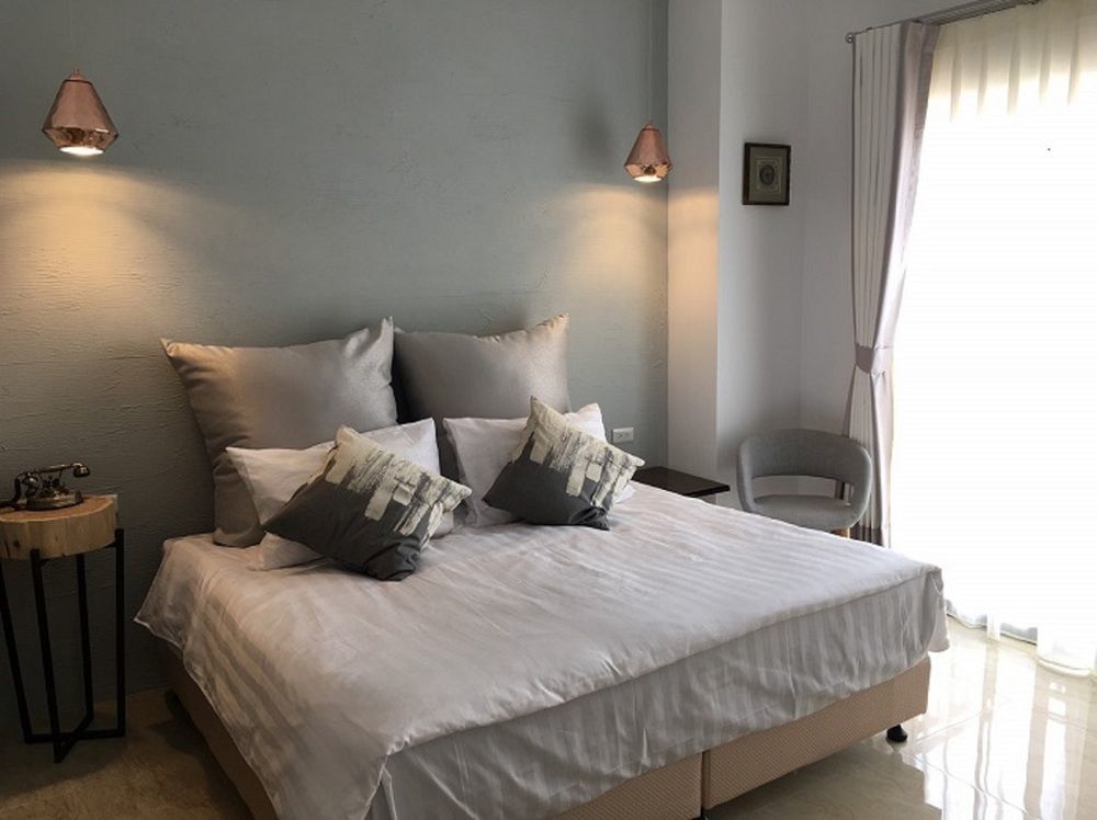 La Fleur Bnb & Restaurant Heng-ch'un Екстериор снимка